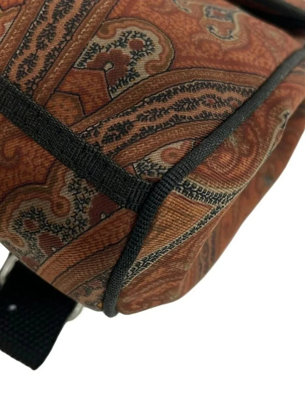 Etro accessories	none note	